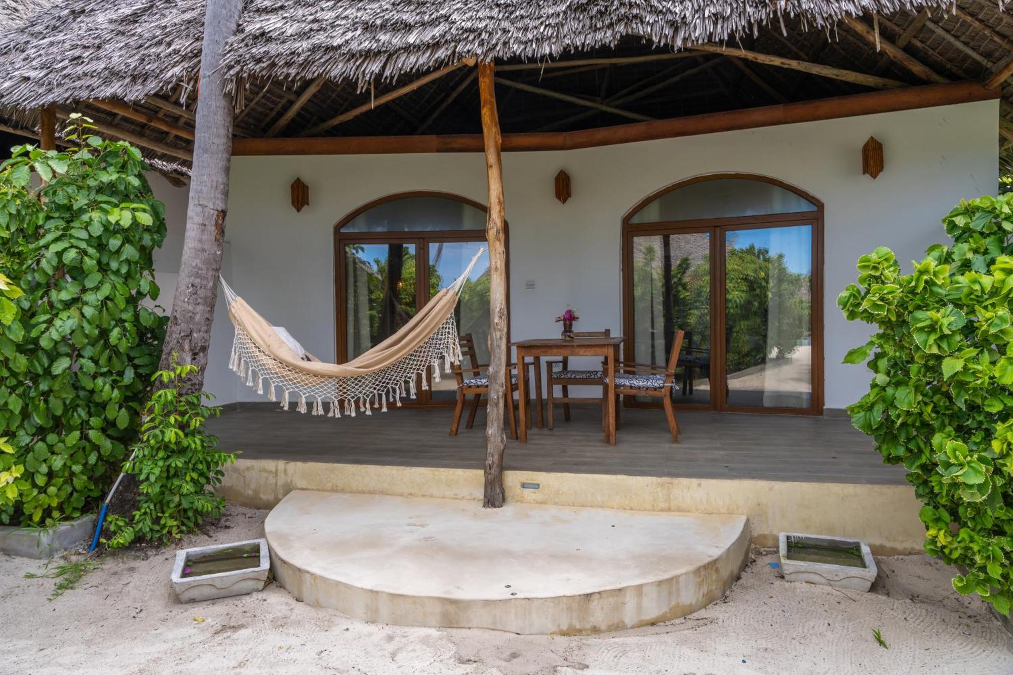 Juana Ocean Villas Makunduchi エクステリア 写真