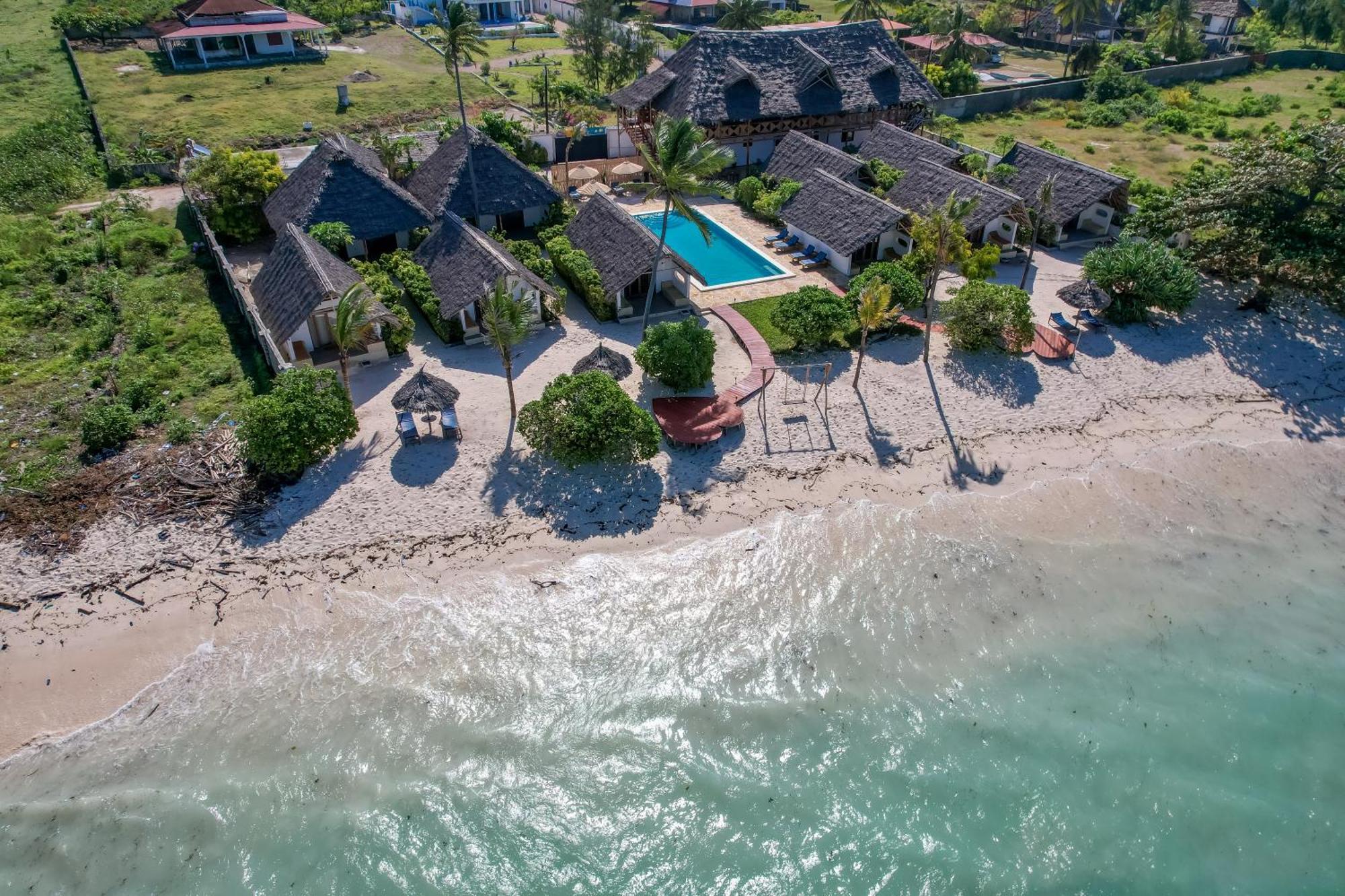 Juana Ocean Villas Makunduchi エクステリア 写真