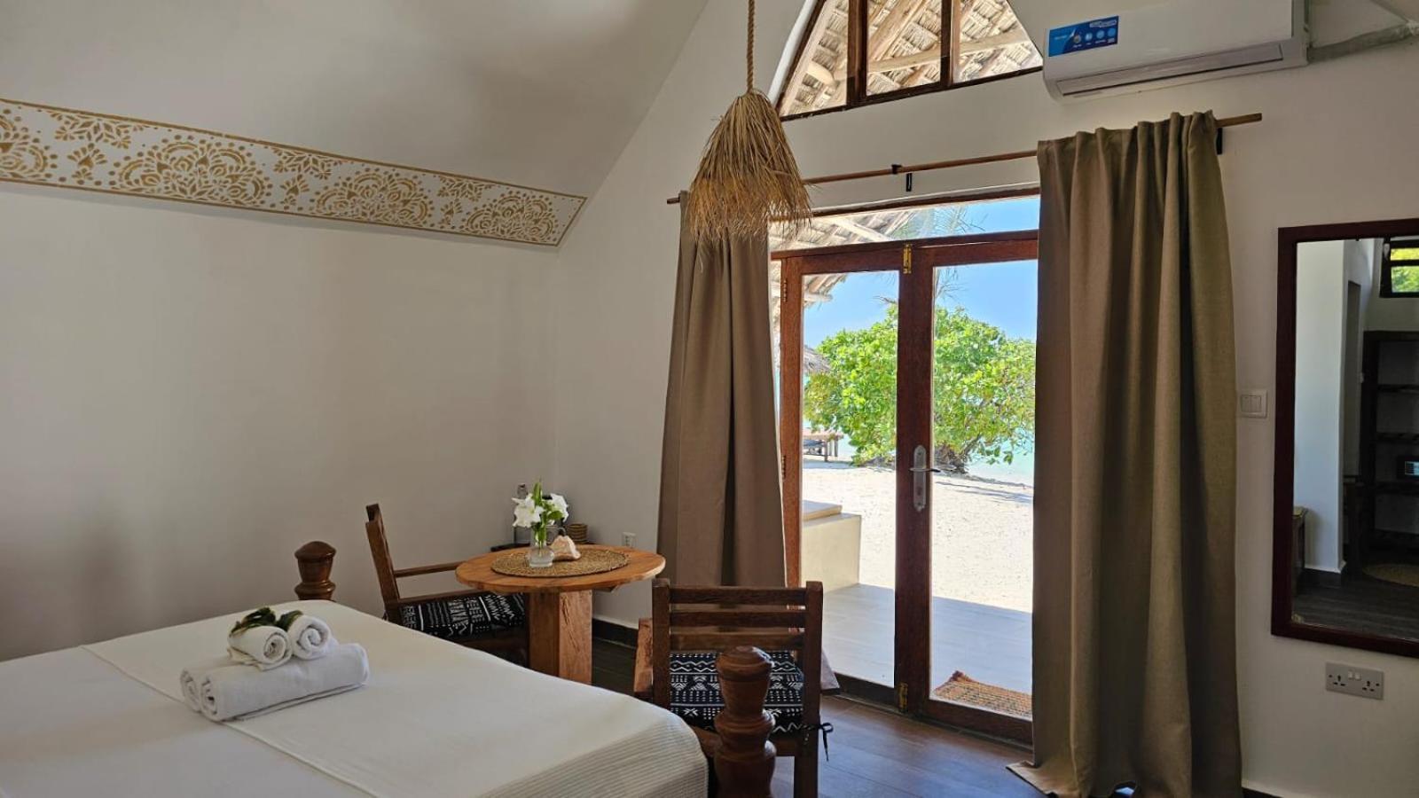 Juana Ocean Villas Makunduchi エクステリア 写真